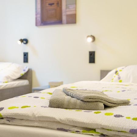Hotel Und Hostel Gleisbett Анаберг-Бухолц Екстериор снимка