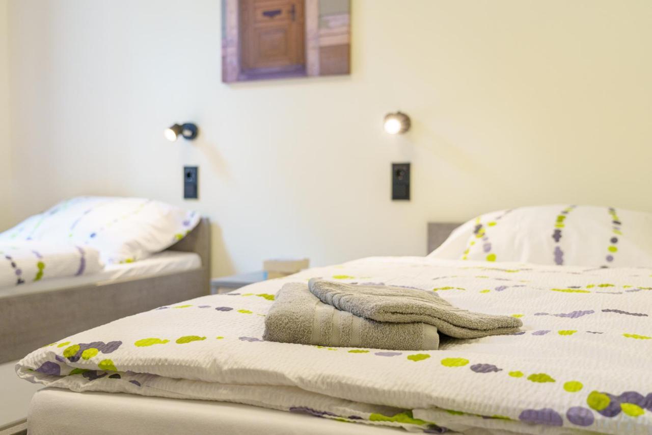Hotel Und Hostel Gleisbett Анаберг-Бухолц Екстериор снимка