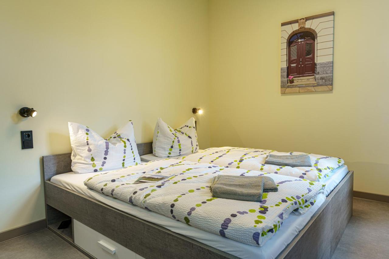 Hotel Und Hostel Gleisbett Анаберг-Бухолц Екстериор снимка
